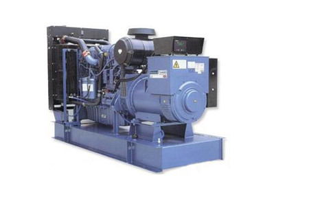 珀金斯發電機組安裝前搬運、開箱和劃線定位工作